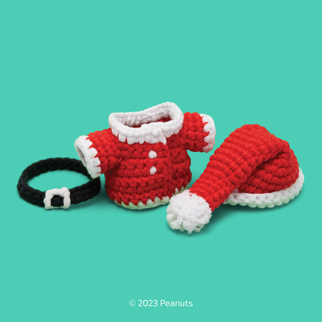 Kibakids - Tiny Snoopy Santa Outfit Accessory Kit