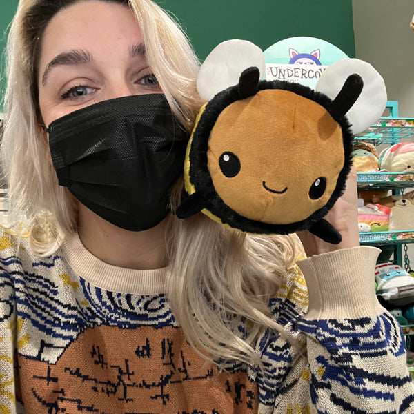 Kibakids - Snacker Fuzzy Bumblebee